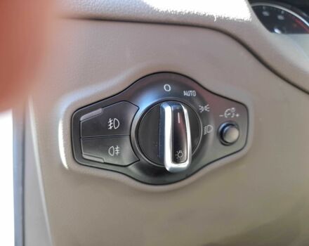 Белый Ауди Ку 5, объемом двигателя 2 л и пробегом 246 тыс. км за 13200 $, фото 19 на Automoto.ua