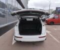 Білий Ауді Ку 5, об'ємом двигуна 2 л та пробігом 241 тис. км за 17900 $, фото 6 на Automoto.ua