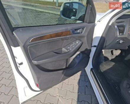 Белый Ауди Ку 5, объемом двигателя 2 л и пробегом 133 тыс. км за 14200 $, фото 8 на Automoto.ua