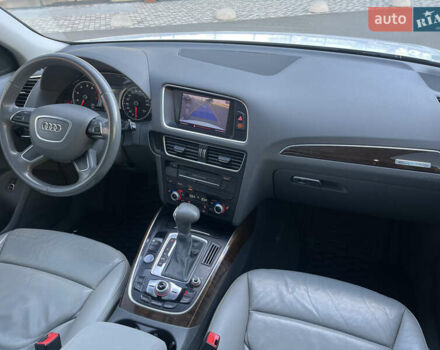 Белый Ауди Ку 5, объемом двигателя 1.98 л и пробегом 172 тыс. км за 12790 $, фото 12 на Automoto.ua