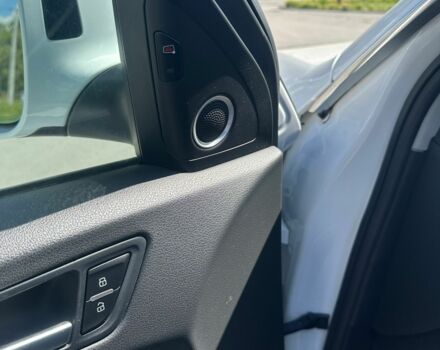 Белый Ауди Ку 5, объемом двигателя 2 л и пробегом 270 тыс. км за 15000 $, фото 13 на Automoto.ua