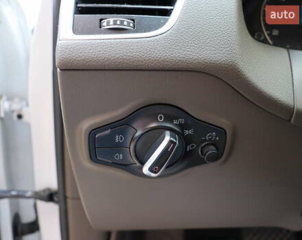 Белый Ауди Ку 5, объемом двигателя 2 л и пробегом 201 тыс. км за 15700 $, фото 17 на Automoto.ua