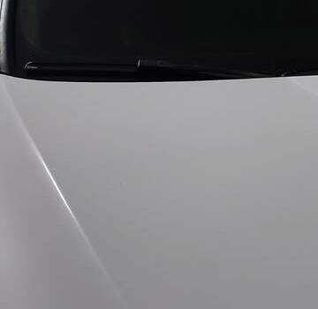 Белый Ауди Ку 5, объемом двигателя 2 л и пробегом 268 тыс. км за 16500 $, фото 4 на Automoto.ua