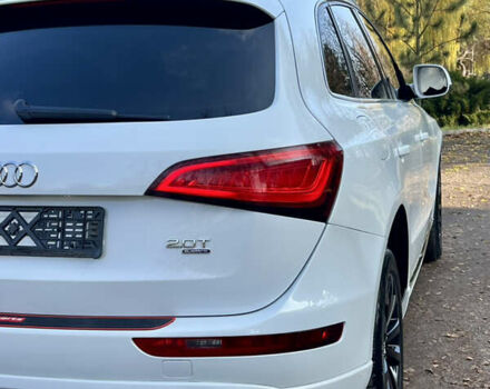 Белый Ауди Ку 5, объемом двигателя 2 л и пробегом 197 тыс. км за 12900 $, фото 13 на Automoto.ua