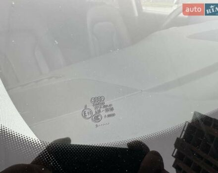 Белый Ауди Ку 5, объемом двигателя 1.98 л и пробегом 211 тыс. км за 12200 $, фото 14 на Automoto.ua