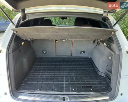 Белый Ауди Ку 5, объемом двигателя 3 л и пробегом 166 тыс. км за 14900 $, фото 10 на Automoto.ua