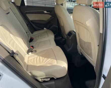 Белый Ауди Ку 5, объемом двигателя 2.97 л и пробегом 205 тыс. км за 20000 $, фото 13 на Automoto.ua