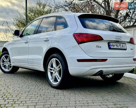 Белый Ауди Ку 5, объемом двигателя 1.98 л и пробегом 201 тыс. км за 12400 $, фото 3 на Automoto.ua