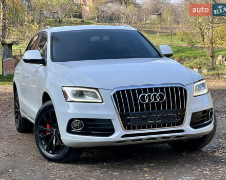 Белый Ауди Ку 5, объемом двигателя 2 л и пробегом 197 тыс. км за 12900 $, фото 1 на Automoto.ua