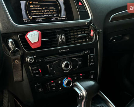 Белый Ауди Ку 5, объемом двигателя 1.97 л и пробегом 131 тыс. км за 18000 $, фото 23 на Automoto.ua