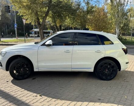 Білий Ауді Ку 5, об'ємом двигуна 2 л та пробігом 135 тис. км за 13350 $, фото 2 на Automoto.ua