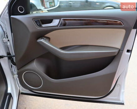 Белый Ауди Ку 5, объемом двигателя 2 л и пробегом 201 тыс. км за 15700 $, фото 40 на Automoto.ua