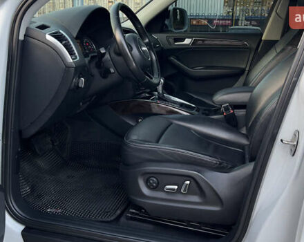 Белый Ауди Ку 5, объемом двигателя 1.97 л и пробегом 131 тыс. км за 18000 $, фото 11 на Automoto.ua