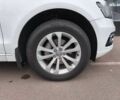 Білий Ауді Ку 5, об'ємом двигуна 2 л та пробігом 241 тис. км за 17900 $, фото 7 на Automoto.ua