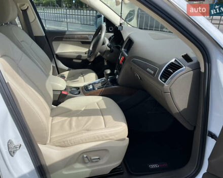 Белый Ауди Ку 5, объемом двигателя 2.97 л и пробегом 205 тыс. км за 20000 $, фото 15 на Automoto.ua