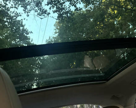 Белый Ауди Ку 5, объемом двигателя 1.98 л и пробегом 200 тыс. км за 10000 $, фото 5 на Automoto.ua