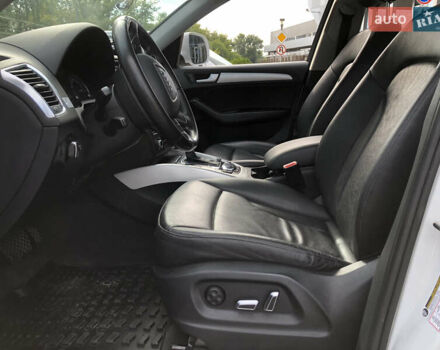 Белый Ауди Ку 5, объемом двигателя 2.97 л и пробегом 162 тыс. км за 19555 $, фото 24 на Automoto.ua