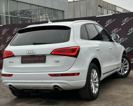 Белый Ауди Ку 5, объемом двигателя 2 л и пробегом 109 тыс. км за 15850 $, фото 7 на Automoto.ua