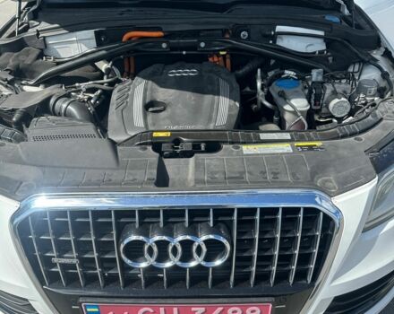 Белый Ауди Ку 5, объемом двигателя 2 л и пробегом 270 тыс. км за 15000 $, фото 14 на Automoto.ua