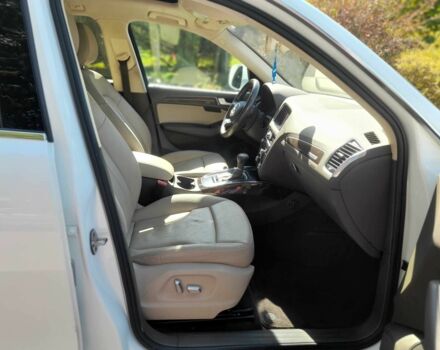 Белый Ауди Ку 5, объемом двигателя 2 л и пробегом 246 тыс. км за 13200 $, фото 9 на Automoto.ua