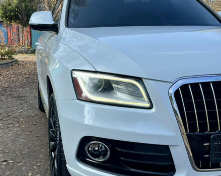 Белый Ауди Ку 5, объемом двигателя 2 л и пробегом 197 тыс. км за 12900 $, фото 7 на Automoto.ua