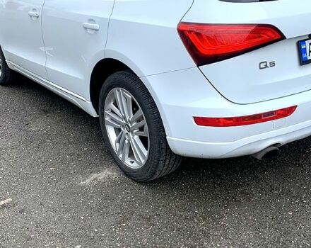 Білий Ауді Ку 5, об'ємом двигуна 2 л та пробігом 270 тис. км за 13800 $, фото 8 на Automoto.ua
