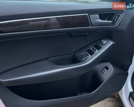 Белый Ауди Ку 5, объемом двигателя 1.98 л и пробегом 194 тыс. км за 16800 $, фото 3 на Automoto.ua