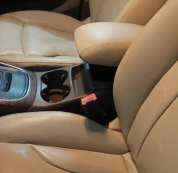 Белый Ауди Ку 5, объемом двигателя 2 л и пробегом 268 тыс. км за 16500 $, фото 13 на Automoto.ua