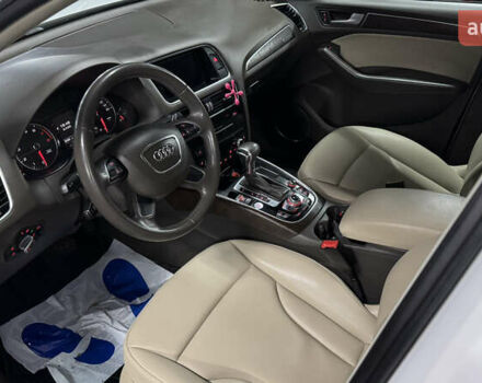 Белый Ауди Ку 5, объемом двигателя 1.98 л и пробегом 250 тыс. км за 14499 $, фото 12 на Automoto.ua