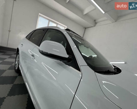 Белый Ауди Ку 5, объемом двигателя 2 л и пробегом 192 тыс. км за 14999 $, фото 91 на Automoto.ua