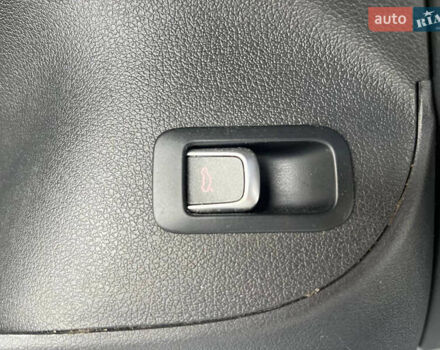 Белый Ауди Ку 5, объемом двигателя 3 л и пробегом 209 тыс. км за 21000 $, фото 21 на Automoto.ua