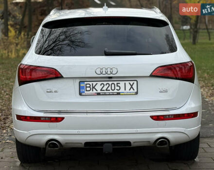 Білий Ауді Ку 5, об'ємом двигуна 3 л та пробігом 181 тис. км за 18999 $, фото 15 на Automoto.ua