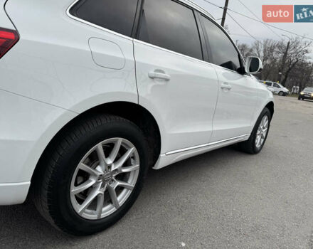 Білий Ауді Ку 5, об'ємом двигуна 1.98 л та пробігом 199 тис. км за 14900 $, фото 16 на Automoto.ua