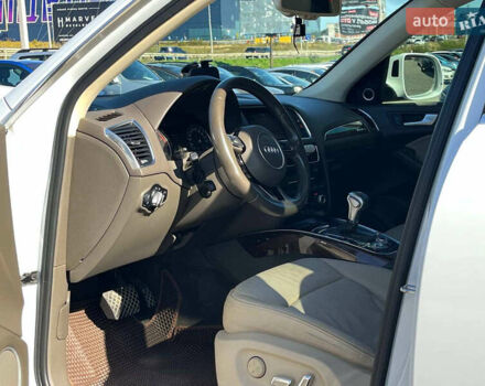 Белый Ауди Ку 5, объемом двигателя 3 л и пробегом 230 тыс. км за 16990 $, фото 43 на Automoto.ua