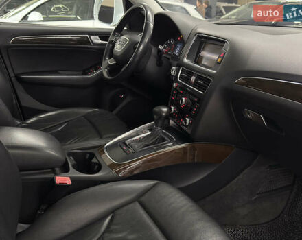 Белый Ауди Ку 5, объемом двигателя 2 л и пробегом 196 тыс. км за 15999 $, фото 19 на Automoto.ua