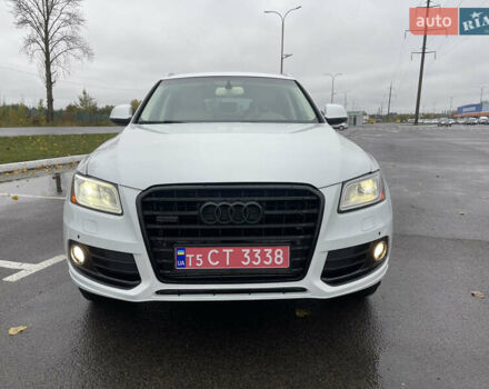Ауди Ку 5 2014 в Луцке на Automoto.ua Белый Ауди Ку 5, объемом двигателя 2 л и пробегом 233 тыс. км за 14300 $, фото 5 на Automoto.ua