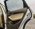 Белый Ауди Ку 5, объемом двигателя 3 л и пробегом 131 тыс. км за 17300 $, фото 32 на Automoto.ua