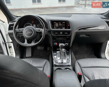 Белый Ауди Ку 5, объемом двигателя 2.97 л и пробегом 120 тыс. км за 23000 $, фото 27 на Automoto.ua