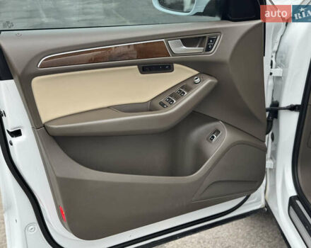 Белый Ауди Ку 5, объемом двигателя 2 л и пробегом 207 тыс. км за 13700 $, фото 12 на Automoto.ua