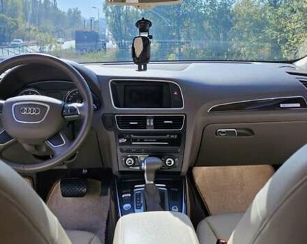 Белый Ауди Ку 5, объемом двигателя 1.98 л и пробегом 150 тыс. км за 16000 $, фото 20 на Automoto.ua