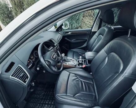 Білий Ауді Ку 5, об'ємом двигуна 1.98 л та пробігом 157 тис. км за 17000 $, фото 4 на Automoto.ua