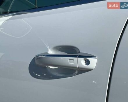 Белый Ауди Ку 5, объемом двигателя 3 л и пробегом 230 тыс. км за 16990 $, фото 44 на Automoto.ua