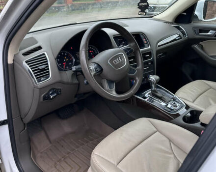 Белый Ауди Ку 5, объемом двигателя 1.98 л и пробегом 196 тыс. км за 8999 $, фото 18 на Automoto.ua