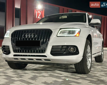 Білий Ауді Ку 5, об'ємом двигуна 2 л та пробігом 250 тис. км за 14000 $, фото 4 на Automoto.ua