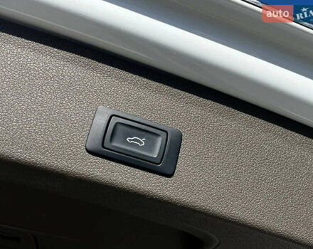 Белый Ауди Ку 5, объемом двигателя 3 л и пробегом 230 тыс. км за 16990 $, фото 16 на Automoto.ua