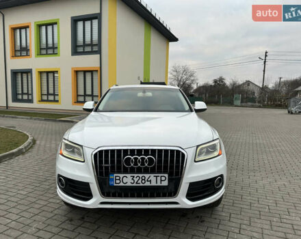Белый Ауди Ку 5, объемом двигателя 2 л и пробегом 252 тыс. км за 12500 $, фото 1 на Automoto.ua