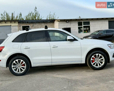 Білий Ауді Ку 5, об'ємом двигуна 2 л та пробігом 261 тис. км за 14499 $, фото 26 на Automoto.ua