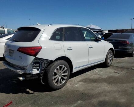 Белый Ауди Ку 5, объемом двигателя 2 л и пробегом 75 тыс. км за 2800 $, фото 2 на Automoto.ua