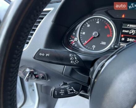 Белый Ауди Ку 5, объемом двигателя 1.97 л и пробегом 254 тыс. км за 18800 $, фото 80 на Automoto.ua