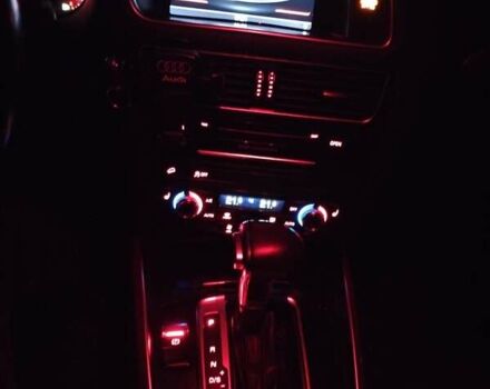 Белый Ауди Ку 5, объемом двигателя 2 л и пробегом 213 тыс. км за 13000 $, фото 29 на Automoto.ua